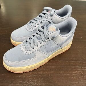 NWOT Nike Air Force 1 ‘07 LX